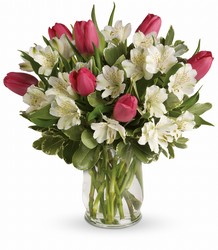 Spring Romance Bouquet From Rogue River Florist, Grant's Pass Flower Delivery